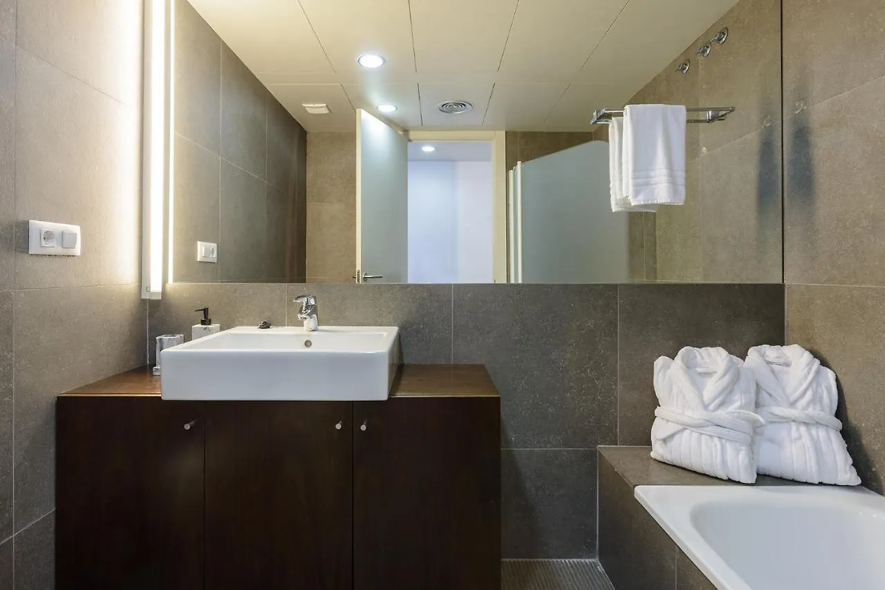 Apg Carrer Nou Atic Apartment Girona Spain